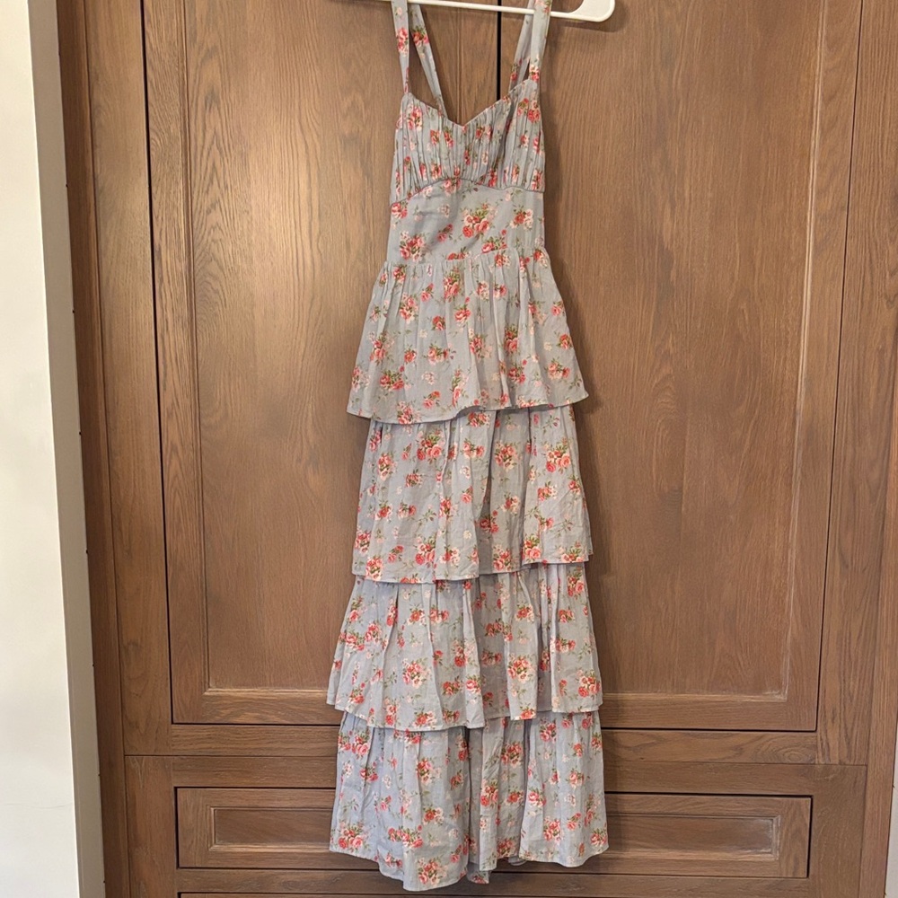 Abercrombie & Fitch Floral Tiered Maxi Dress in Gray and Red